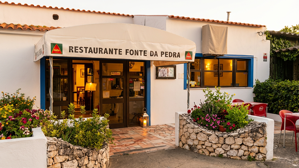 Fachada Fonte da Pedra